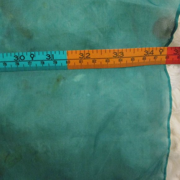 Elegant Luxury Scarf - Picture 4 of 5